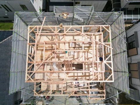 棟上げ