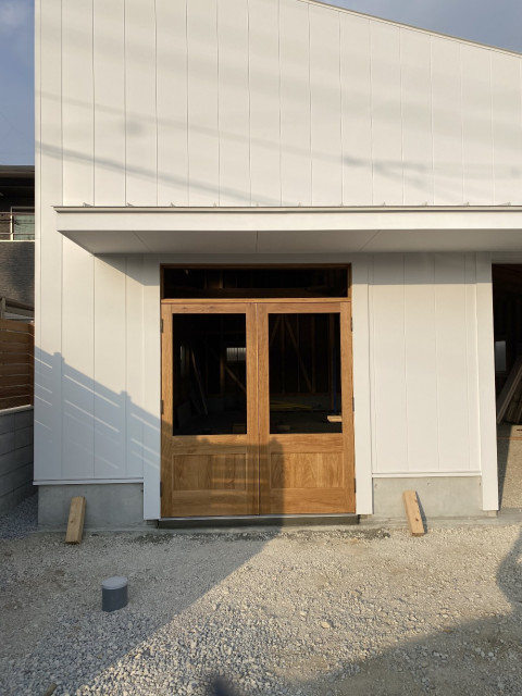 木製ドア
