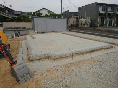 基礎下地