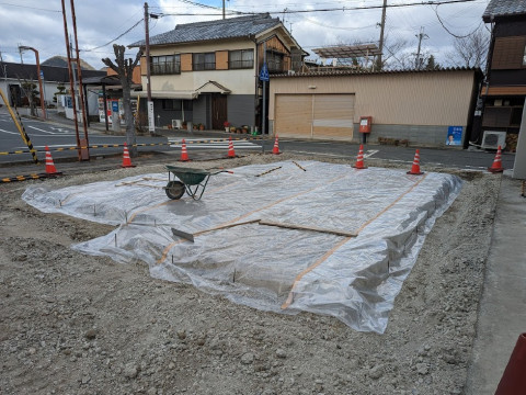 基礎下地