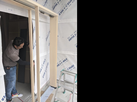 桧の玄関戸